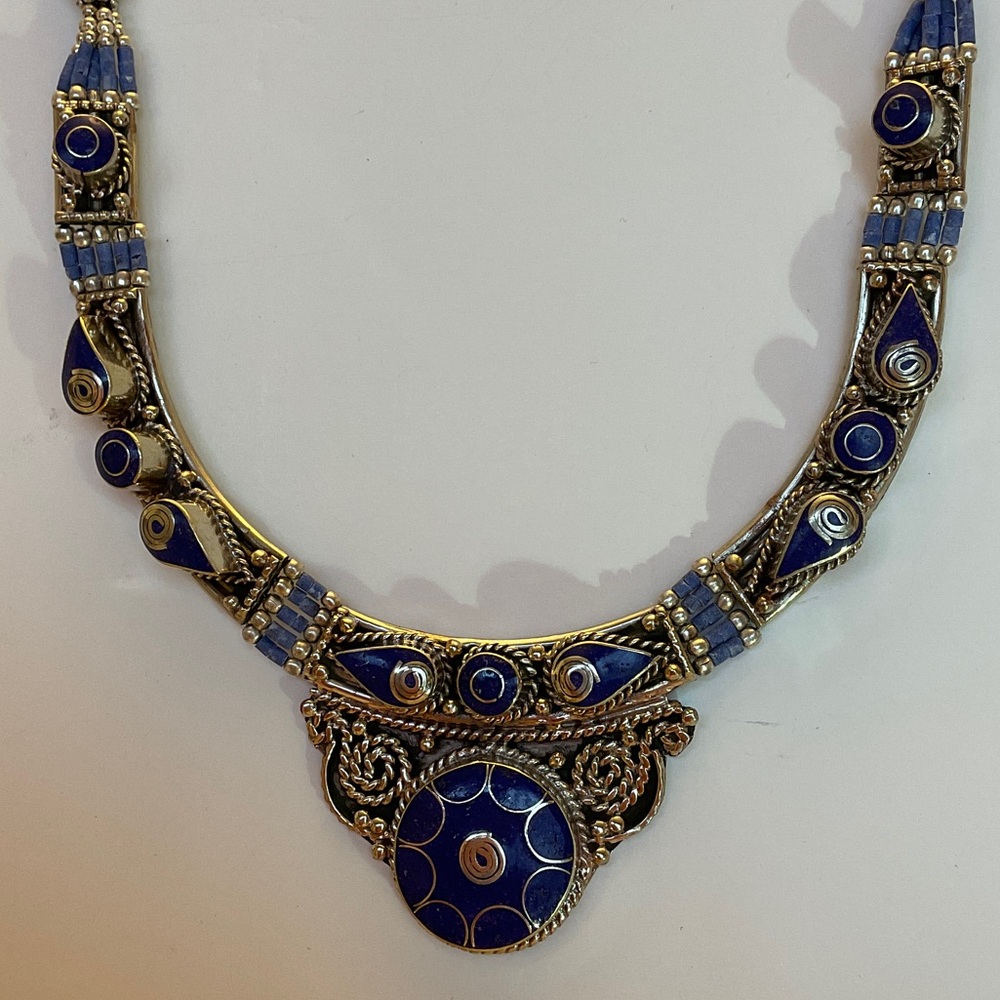 NWOT TIBETAN SILVER HANDCRAFTED BEADED NECKLACE - Picture 6 of 11